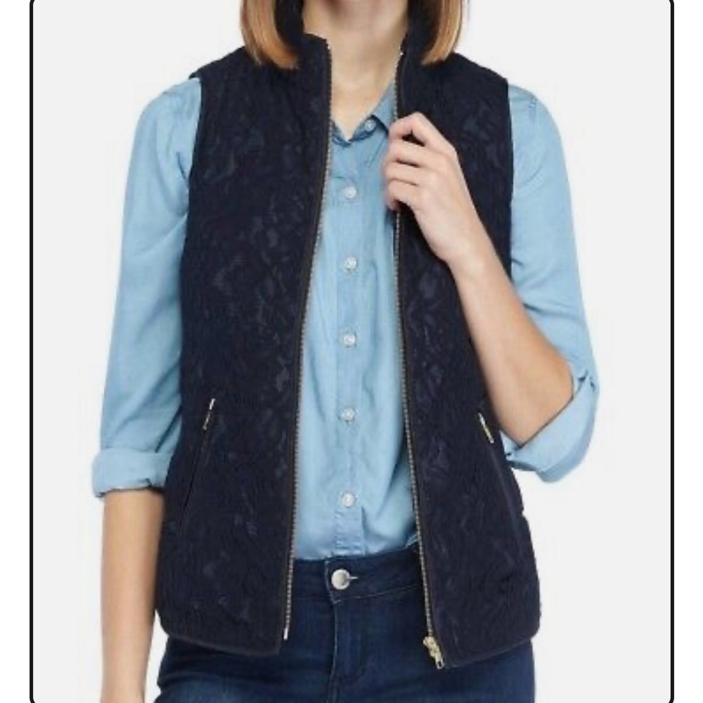 Crown & Ivy Novel Navy Zip Front Lace Puffer Vest, Size Small